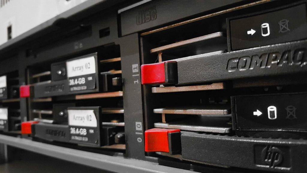 Linux commands you need to get your Server's hardware Specs Site